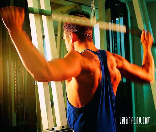 男性<a href='http://www.99-jk.com/html/js/index.html'><u>健身</u></a>者一整天的<a href='http://www.99-jk.com/html/ys/index.html'><u>饮食</u></a>方案(图1)